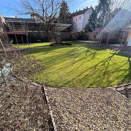 Gesztenye Apartman Mako Luaran gambar
