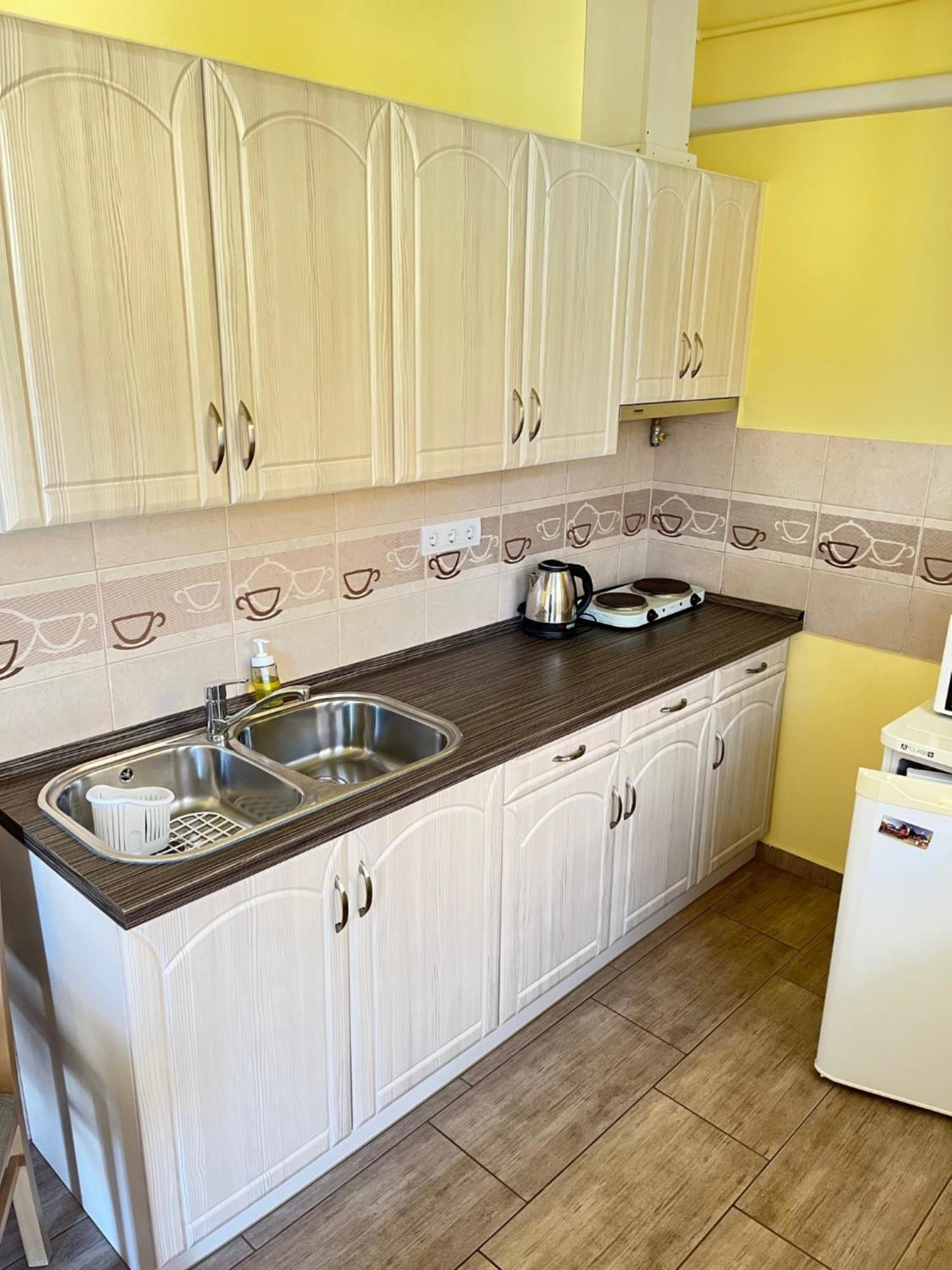 Gesztenye Apartman Mako Luaran gambar