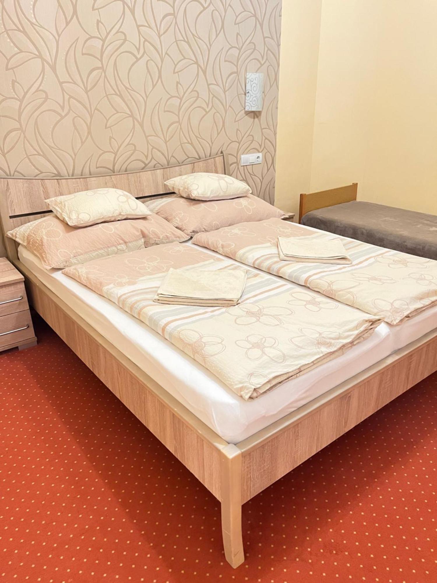 Gesztenye Apartman Mako Luaran gambar