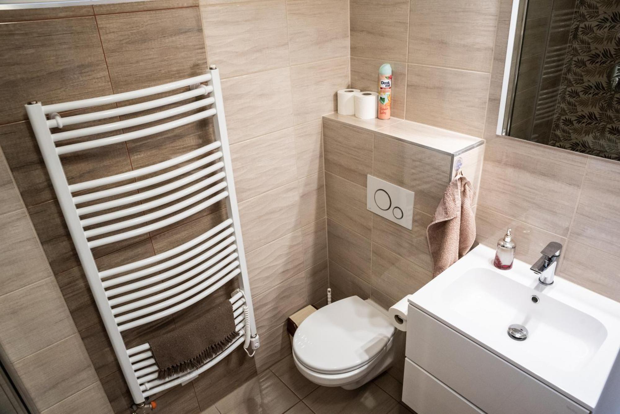 Gesztenye Apartman Mako Luaran gambar