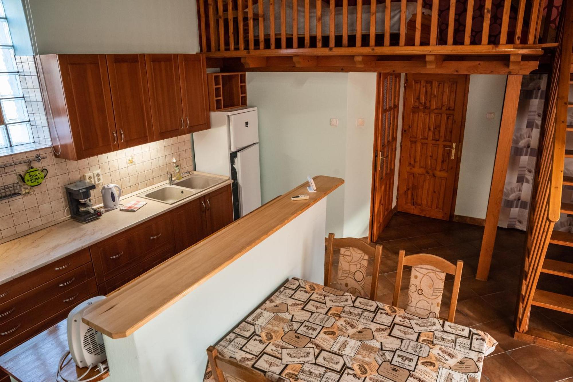 Gesztenye Apartman Mako Luaran gambar